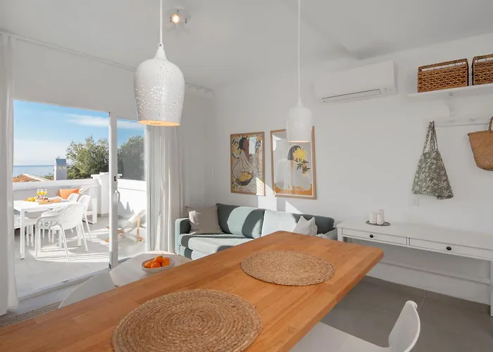 Oasis De Capistrano, Calle Palmas 24 B 公寓